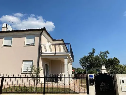 Villa Manka Умаг